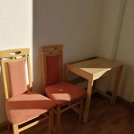 Haupt Bahnhof Und Nahe, Gunstig Nur Fur Frauen Only Booked For Women Apartment Dresden